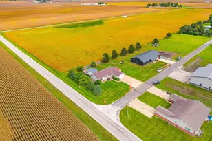 108 W Ririe Pl, Flanagan, IL 61740 - Photo 44