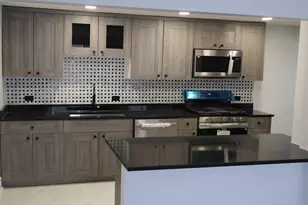 400 W 96th St, Chicago, IL 60628 - Photo 8