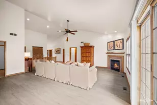 724 Emanuel Ln, Sycamore, IL 60178 - Photo 20