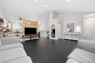 8101 Limestone Ct, Joliet, IL 60431 - Photo 6