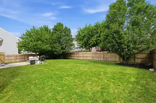 8101 Limestone Ct, Joliet, IL 60431 - Photo 24