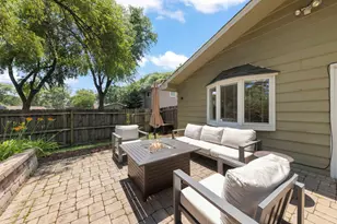 2S603 Gray Ave, Lombard, IL 60148 - Photo 22
