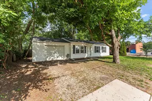 1615 S Mattis Ave, Champaign, IL 61821 - Photo 30