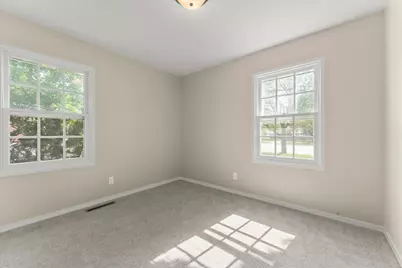 1615 S Mattis Avenue, Champaign, IL 61821 - Photo 16