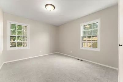 1615 S Mattis Avenue, Champaign, IL 61821 - Photo 18