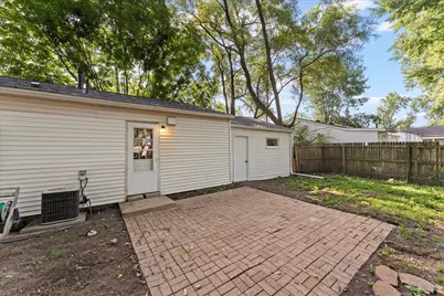 1615 S Mattis Avenue, Champaign, IL 61821 - Photo 22