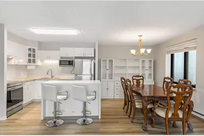 9737 N Fox Glen Drive #2M, Niles, IL 60714 - Photo 4