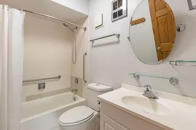 9737 N Fox Glen Drive #2M, Niles, IL 60714 - Photo 8