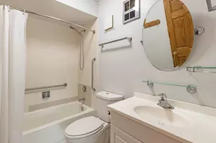 9737 N Fox Glen Dr, Niles, IL 60714 - Photo 8