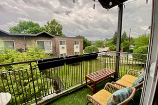 6359 N Ridge Ave, Chicago, IL 60660 - Photo 20