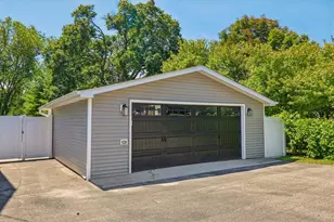 4103 Old Grand Ave, Gurnee, IL 60031 - Photo 4