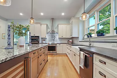 920 Geneva Street, Lake Geneva, WI 53147 - Photo 12