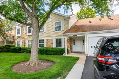 284 Appletree Court #284, Buffalo Grove, IL 60089 - Photo 1