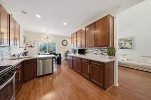 220 Owen St, Matteson, IL 60443 - Photo 10