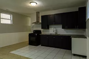 6667 S Michigan Ave, Chicago, IL 60637 - Photo 2