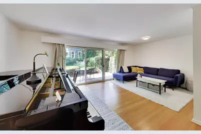 1304 Central Avenue, Wilmette, IL 60091 - Photo 2