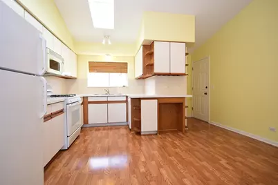 5351 N East River Road #203, Chicago, IL 60656 - Photo 14