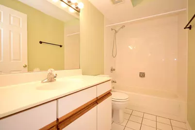 5351 N East River Road #203, Chicago, IL 60656 - Photo 20