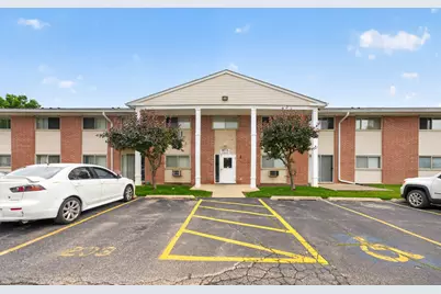 703 Fullerton Avenue #207, Glendale Heights, IL 60139 - Photo 1