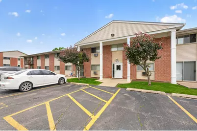 703 Fullerton Avenue #207, Glendale Heights, IL 60139 - Photo 2