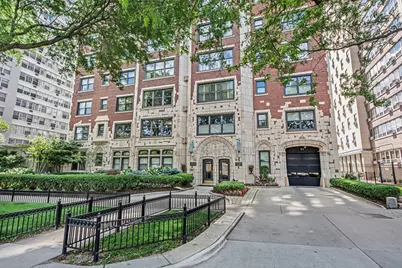 3920 N Lake Shore Drive #3S, Chicago, IL 60613 - Photo 2