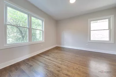 3105 W Leland Avenue, Chicago, IL 60625 - Photo 18