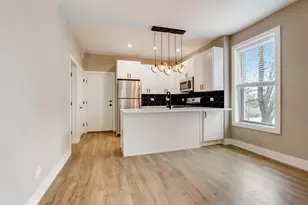 3001 N Sawyer Ave, Chicago, IL 60618 - Photo 4
