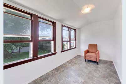 5414 N Menard Avenue, Chicago, IL 60630 - Photo 18