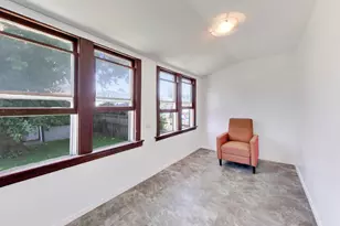 5414 N Menard Ave, Chicago, IL 60630 - Photo 18
