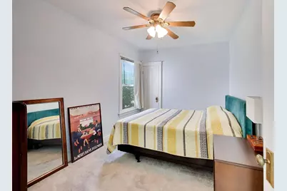 5414 N Menard Avenue, Chicago, IL 60630 - Photo 10