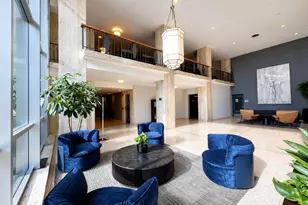 4250 N Marine Dr, Chicago, IL 60613 - Photo 32