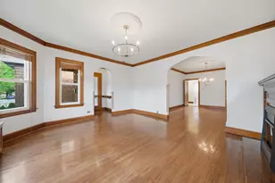 5411 W Byron St, Chicago, IL 60641 - Photo 6