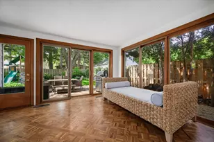 2237 Greenwood Ave, Wilmette, IL 60091 - Photo 8