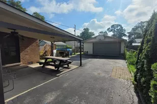 14545 Avers Ave, Midlothian, IL 60445 - Photo 18