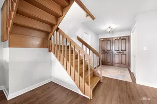467 Hiawatha Trail, Wood Dale, IL 60191 - Photo 18