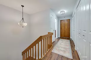 467 Hiawatha Trail, Wood Dale, IL 60191 - Photo 24