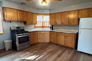 1136 Gertsam Dr, Bradley, IL 60915 - Photo 8