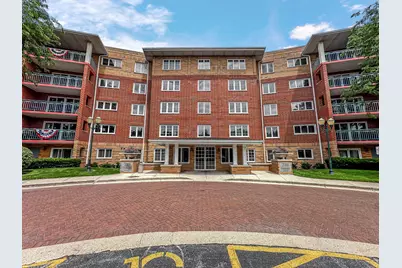 710 Creekside Drive #310, Mount Prospect, IL 60056 - Photo 1