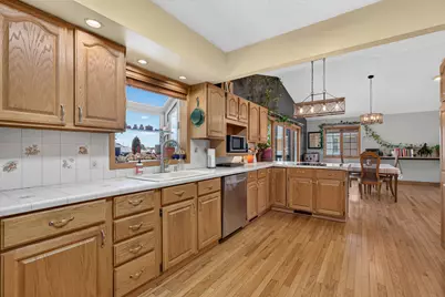 1722 Sharon Road, Streator, IL 61364 - Photo 10