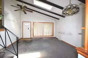 14 N May St, Addison, IL 60101 - Photo 4