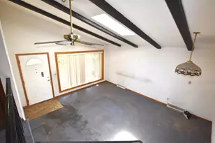 14 N May St, Addison, IL 60101 - Photo 6