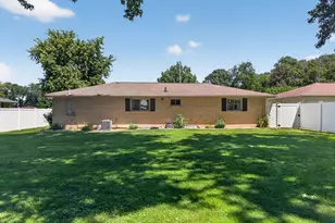12 Marilla Park Rd, Streator, IL 61364 - Photo 24