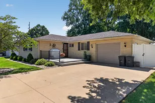 12 Marilla Park Rd, Streator, IL 61364 - Photo 1