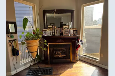 3908 N Bernard Street, Chicago, IL 60618 - Photo 4