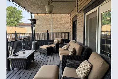 3908 N Bernard Street, Chicago, IL 60618 - Photo 36