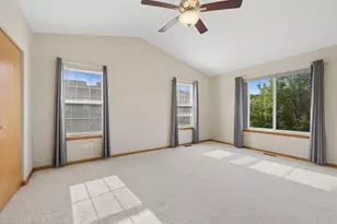 1109 Grass Lake Dr, Fox Lake, IL 60020 - Photo 10