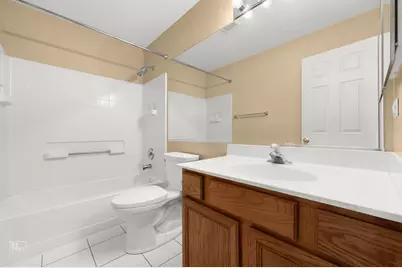 2041 Clarewood Lane #2041, Mundelein, IL 60060 - Photo 8