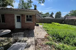 5504 Oak Center Dr, Oak Lawn, IL 60453 - Photo 8