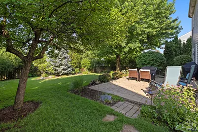 624 Lorree Lane, Lake in the Hills, IL 60156 - Photo 24