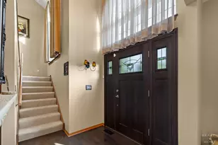 624 Lorree Ln, Lake in the Hills, IL 60156 - Photo 12